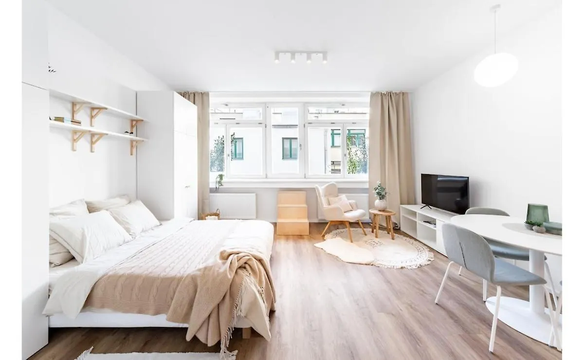 Zorya Sunrise Apartment Brno