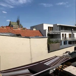 Apartmán V Centru Mesta S Vyhledem Na Petra, Brno