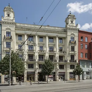 Arte Apartment